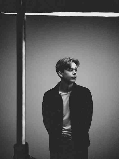 Pressbild Augustine Foto: Oskar Omne